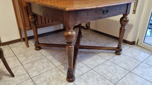 Antico tavolo legno - in,