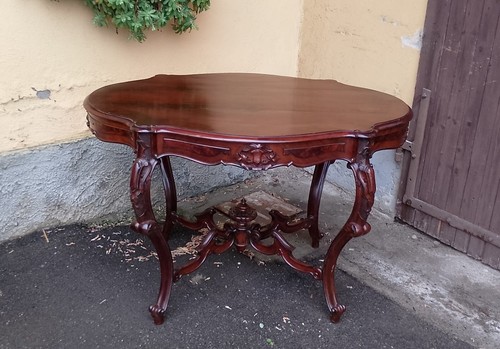 Tavolo antico legno - in,
