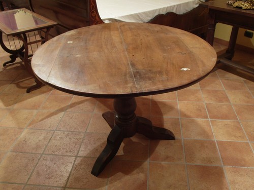 Tavolo rotondo antico - tavolo, legno